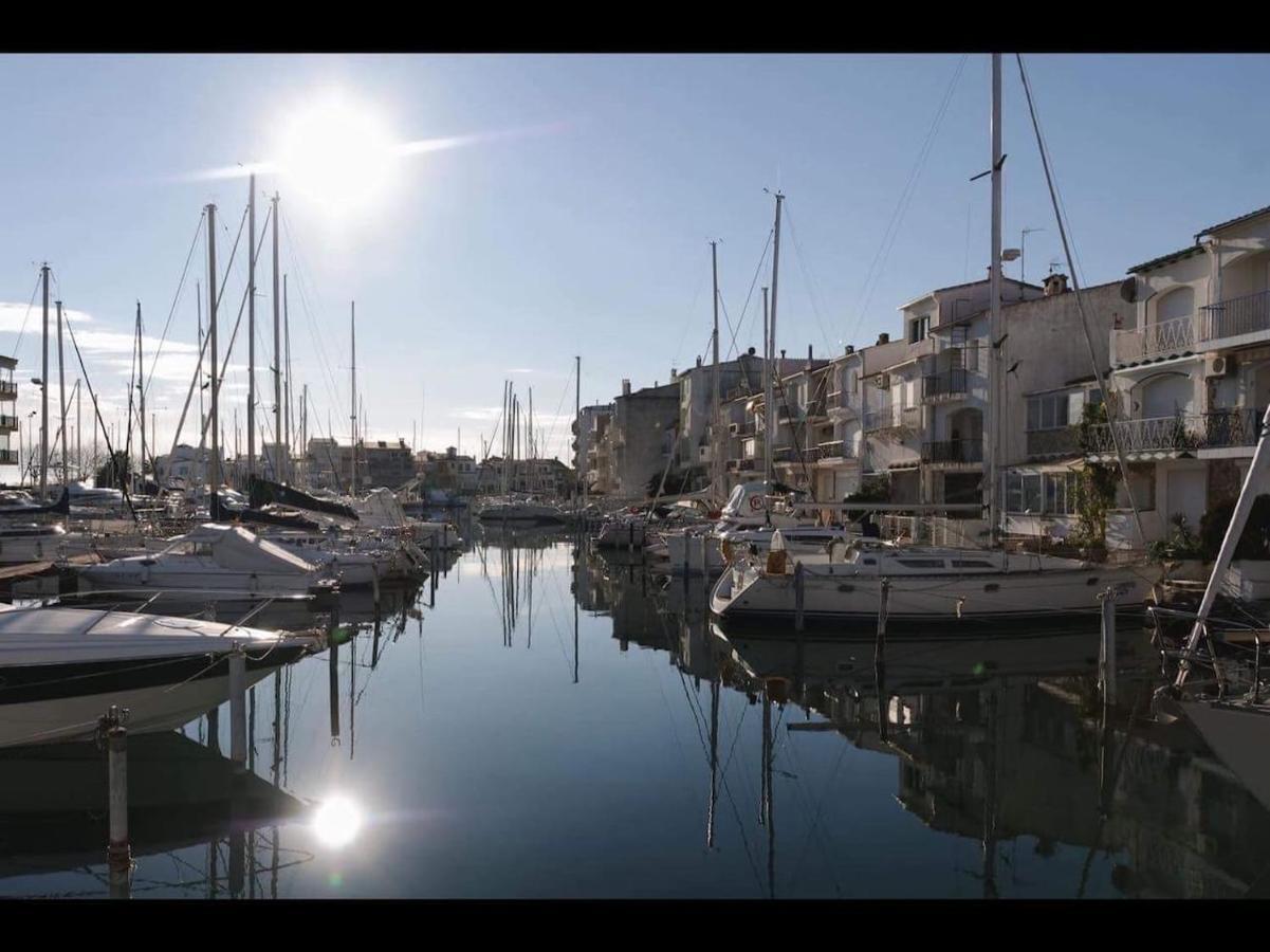 Grand Appartement Vue Sur Canal 4 Pers Wifi Empuriabrava Exterior photo